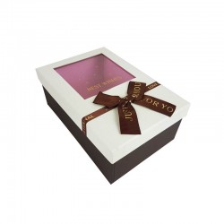 Boîte cadeaux bicolore à fenêtre marron foncé et écru 19x12x7cm