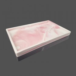 Petit plateau rectangulaire effet marbré rose clair en céramique
