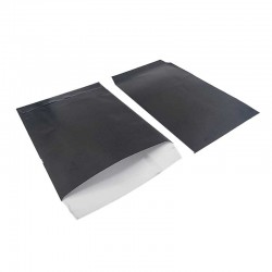 50 grandes pochettes cadeaux en papier glacé 21x29cm - noir - 8334