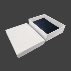 12 petites boîtes à bijoux pour parures 7x9cm - blanc - 10285