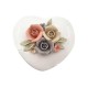 Petite boîte à bijoux en céramique en forme de cœur et roses en relief