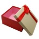 Coffret cadeaux bicolore rouge et écru 16.5x16.5x9.5cm - 5824p