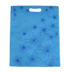 Lot de 12 sacs non-tissés bleu clair imprimé de fleurs 30x37cm - 15124