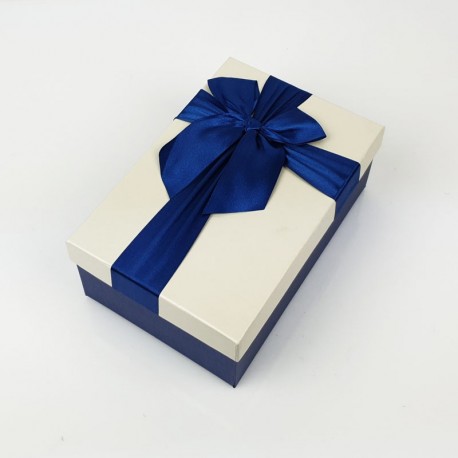 Boîte cadeaux de couleur bleu nuit et écrue 20x13.5x8cm - 7748m