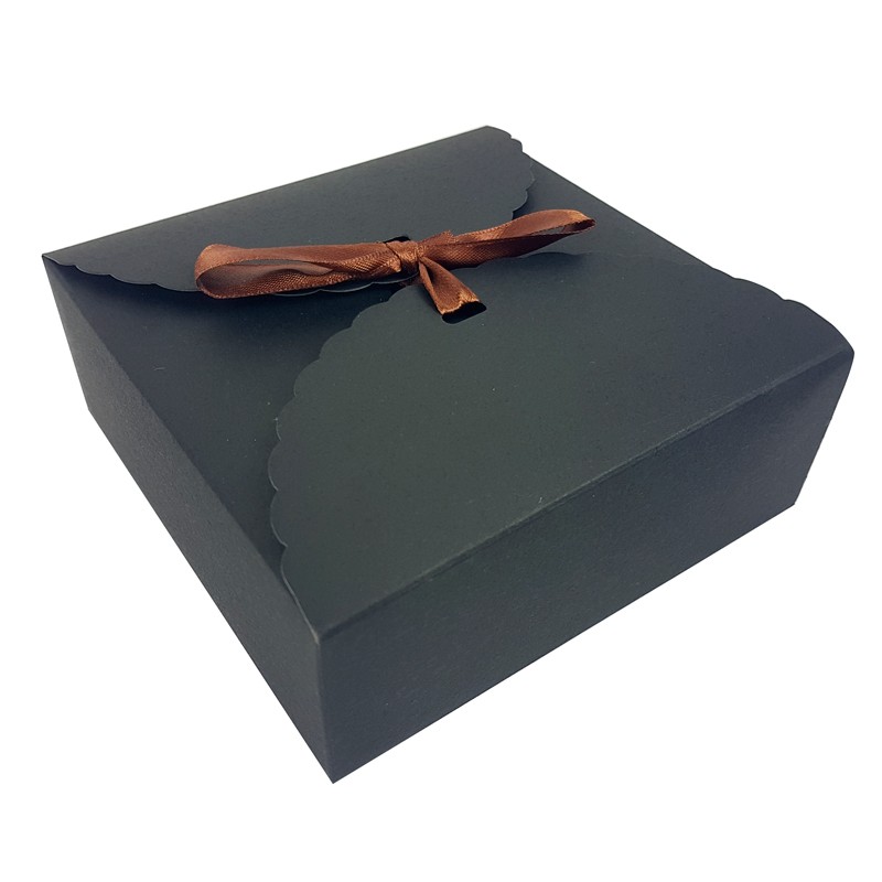 Boîte Cadeau Noire Carrée Exquise Un Modèle 3d Dans Le Style