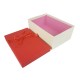 Boîte cadeaux blanc cassé et rouge avec noeud ruban satiné 22x15x9cm - 11129g