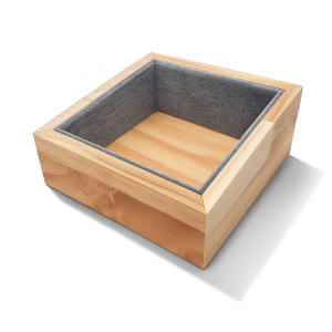 Petit casier pour coussin de montre en bois et en velours gris
