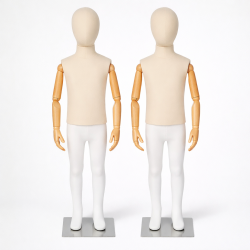 Pack Duo: Maniquí de vitrina infantil - Acabado en madera y resina