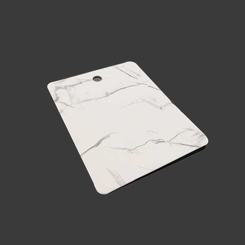 Lot de 100 petits supports parure en carton blanc effet marbré 6x7.5cm