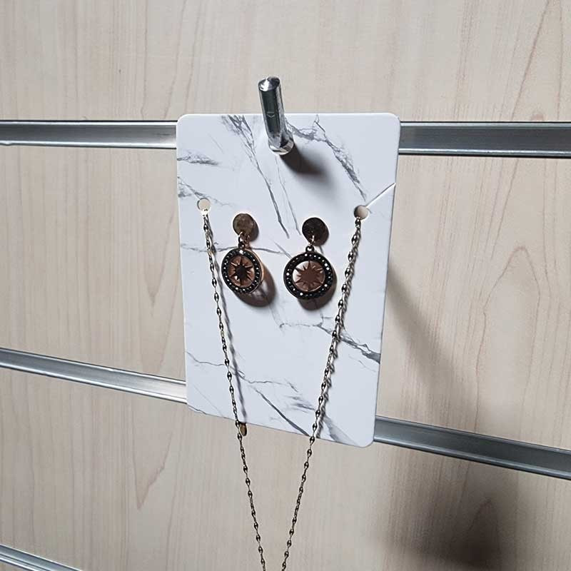 Lote de 100 soportes para joyas de cartón blanco con efecto marmolado 6x10 cm