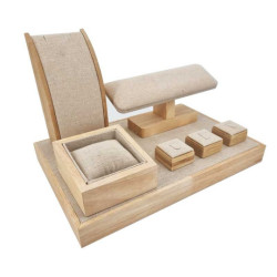 Pequeña bandeja sin adornos para vitrina, de madera y algodón beige natural