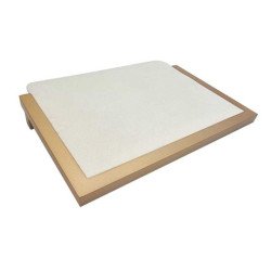 Bandeja inclinada para collares de madera dorada y terciopelo crudo