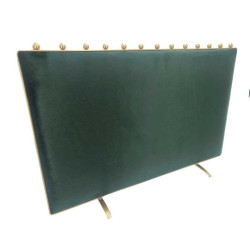 Gran colgador para collares bicolor de terciopelo verde almendra y verde oscuro