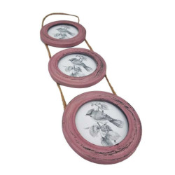 Decoración de pared con 3 marcos redondos para fotos de madera rosa envejecida