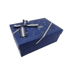 Caja de regalo azul noche con motivo de estrellitas 19x12x7 cm