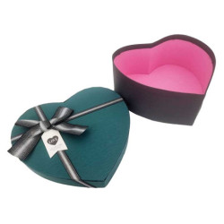 Caja de regalo bicolor con forma de corazón negro y verde esmeralda 15x18x7,5 cm
