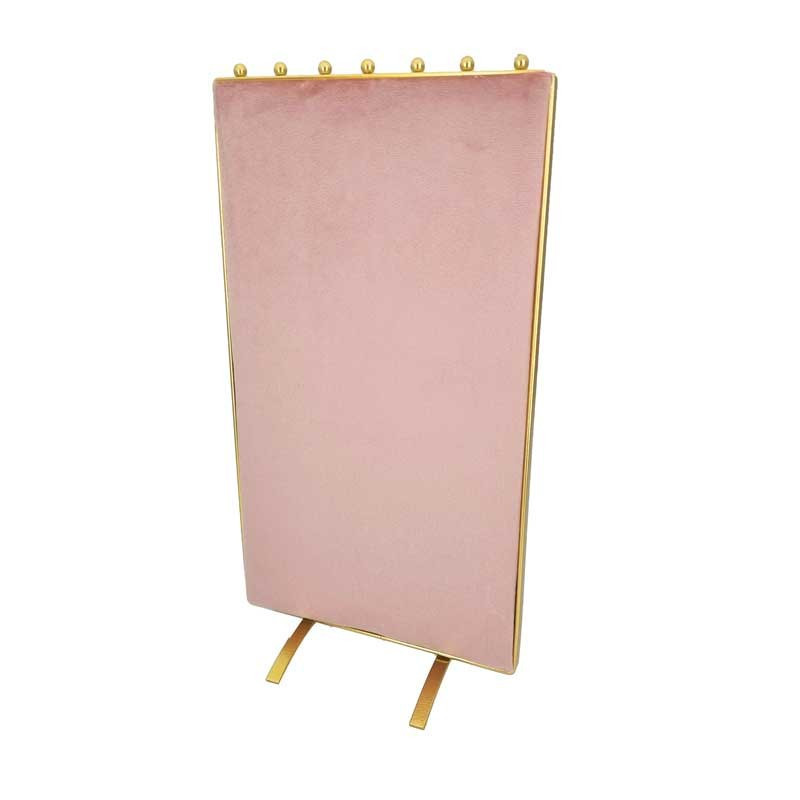 Gran soporte vertical para collares de metal dorado bicolor de terciopelo azul pato y rosa empolvado