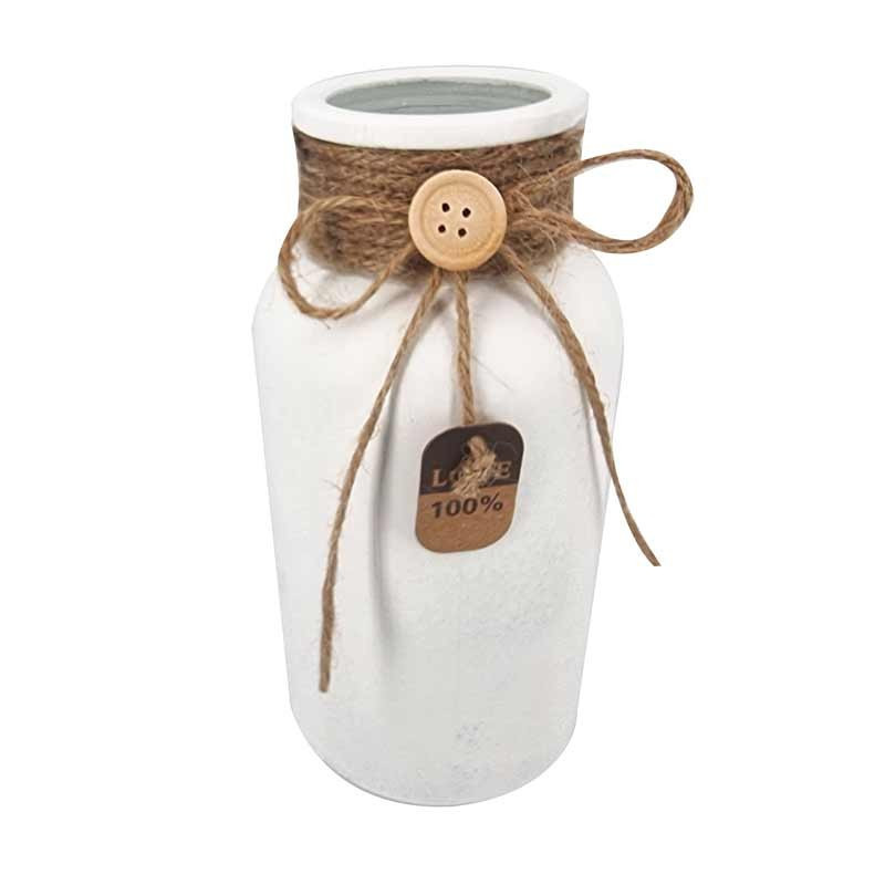 Pequeño jarrón de vidrio pintado de color blanco con lazo de cuerda de yute