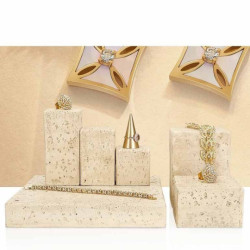 Podio de presentación para joyas de piedra natural