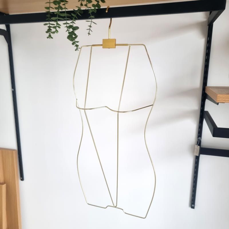 1 cintre lingerie femme en métal doré - 67cm