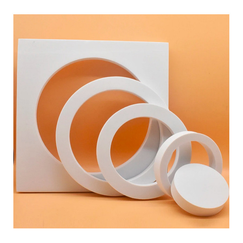 Set de 4 artículos de decoración de polimero blanco con forma de círculos