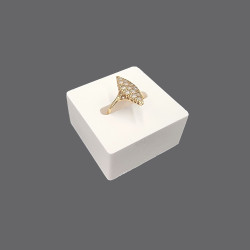 Pequeño soporte individual para anillos de resina blanca - cuadrado