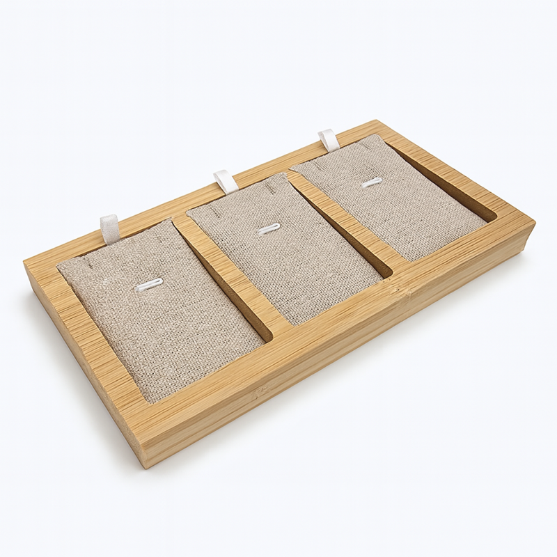 Pequeña bandeja de madera para 3 collares - Algodón beige natural