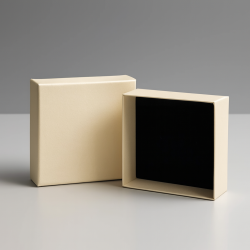 12 estuches para conjuntos de joyas 9x9 cm - marfil
