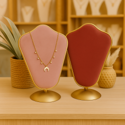 Busto para joyas de metal dorado y terciopelo bicolor rosa empolvado y rosa blush