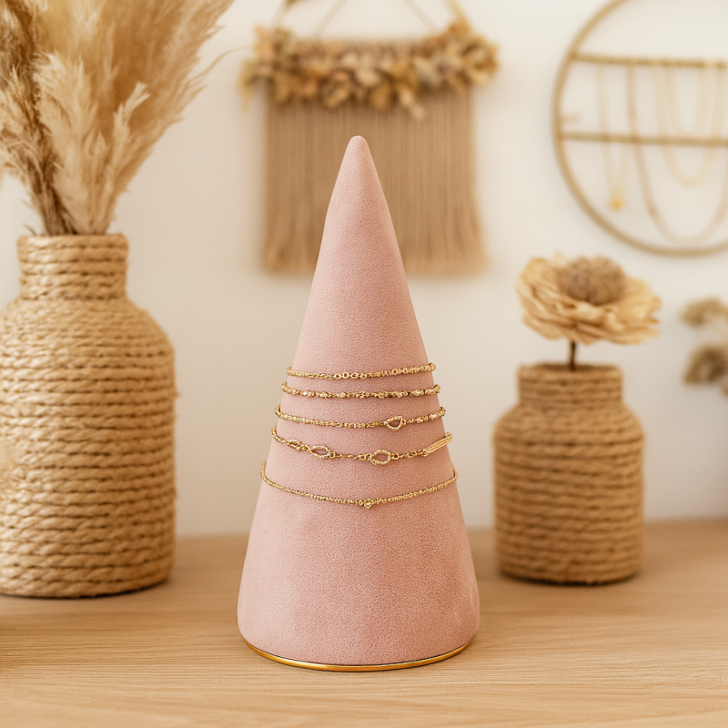 Cono para pulsera de terciopelo rosa empolvado