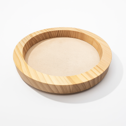 Bandeja pequeña reversible de madera natural de pino y ante sintético beige