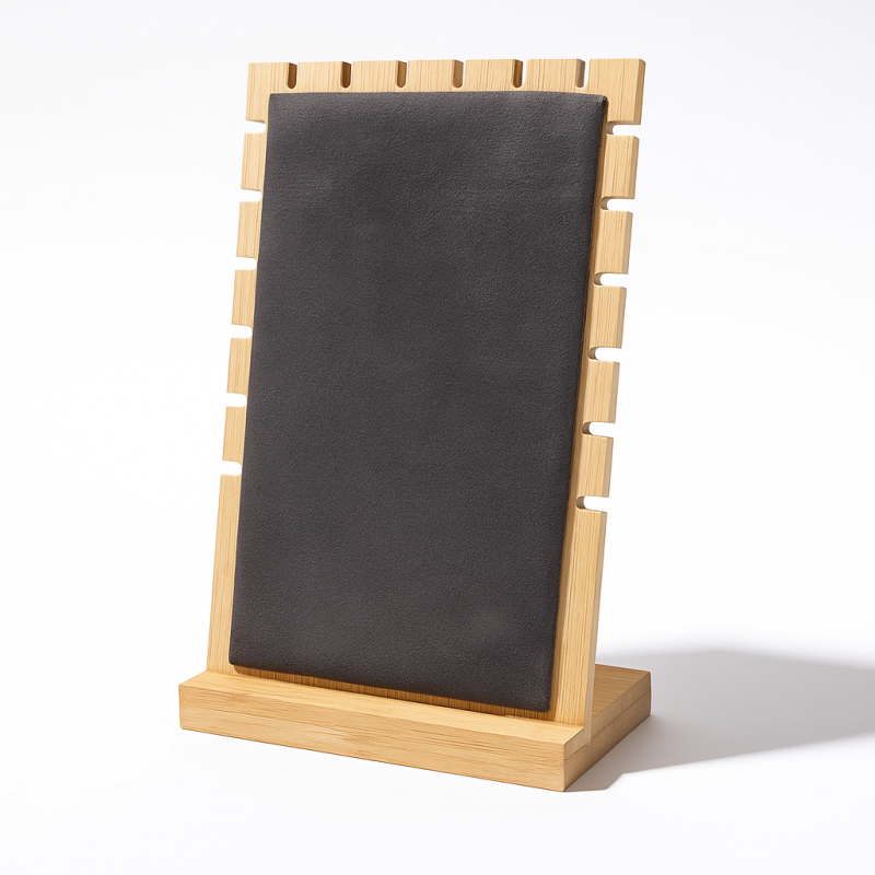 Expositor para joyas para collares de madera y ante gris