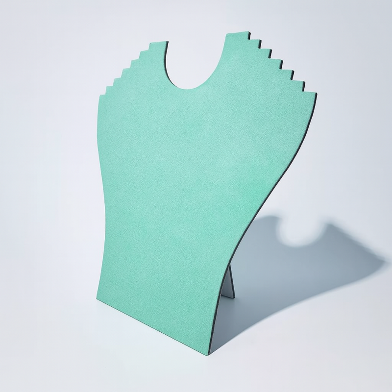 Soporte para collares de varias cadenas «Riviera» – Soporte de ante verde laguna