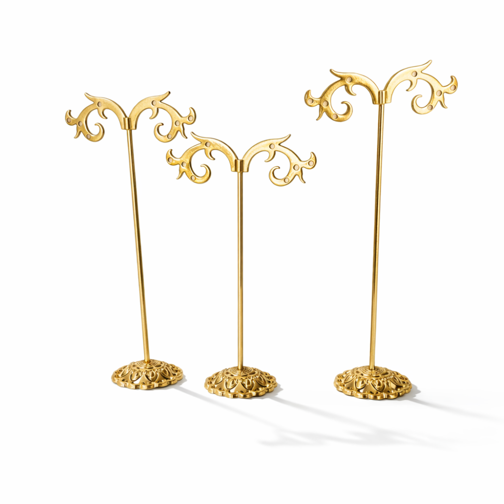 3 soportes para joyas de metal dorado para 4 pares de pendientes
