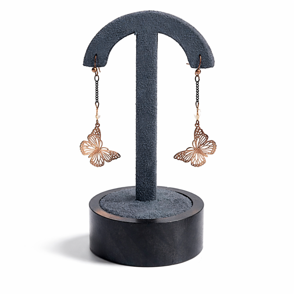 Soporte para pendientes con forma de paraguas sobre base de madera oscura - gris