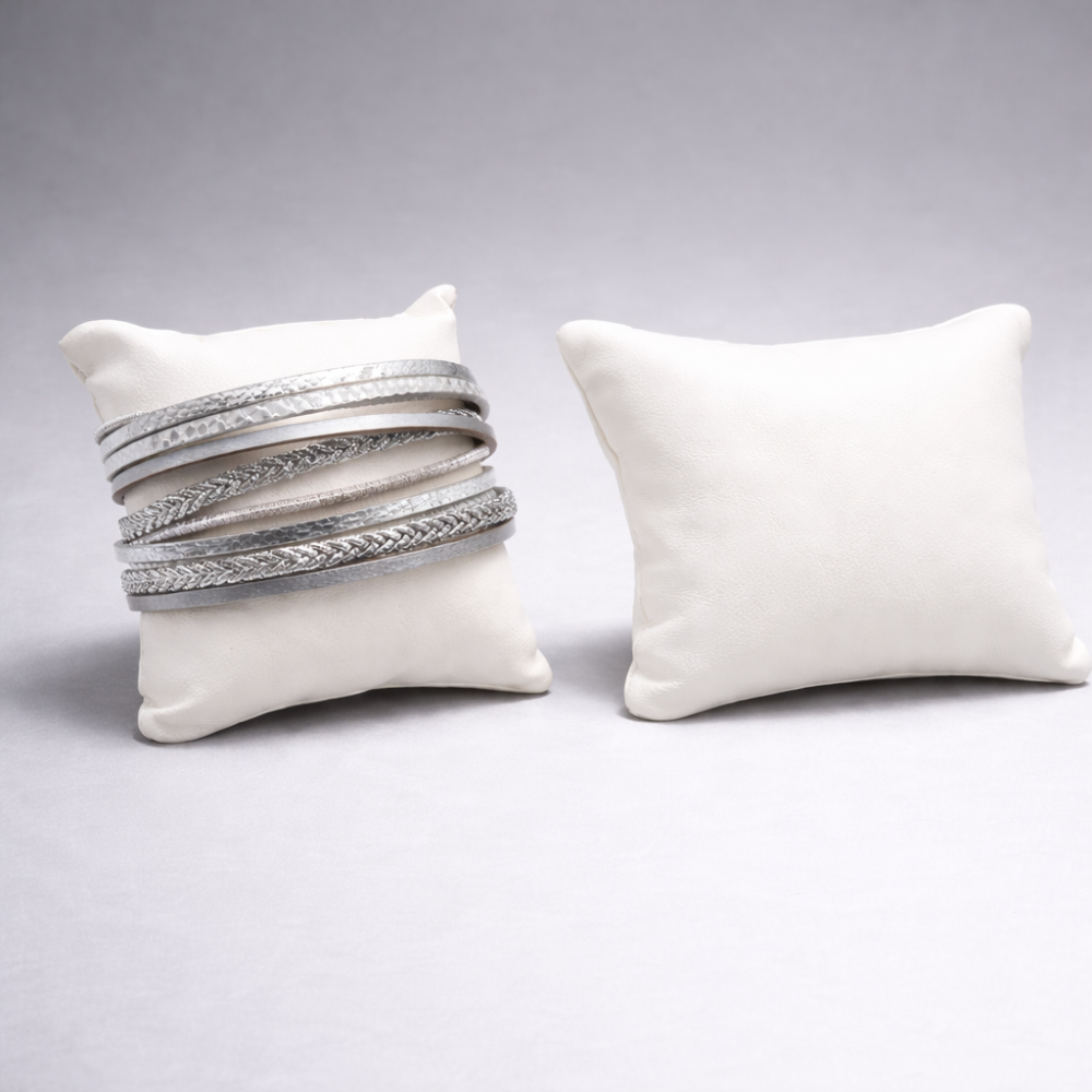Lote de 24 cojines pequeños de símil piel blanco 7x8 cm