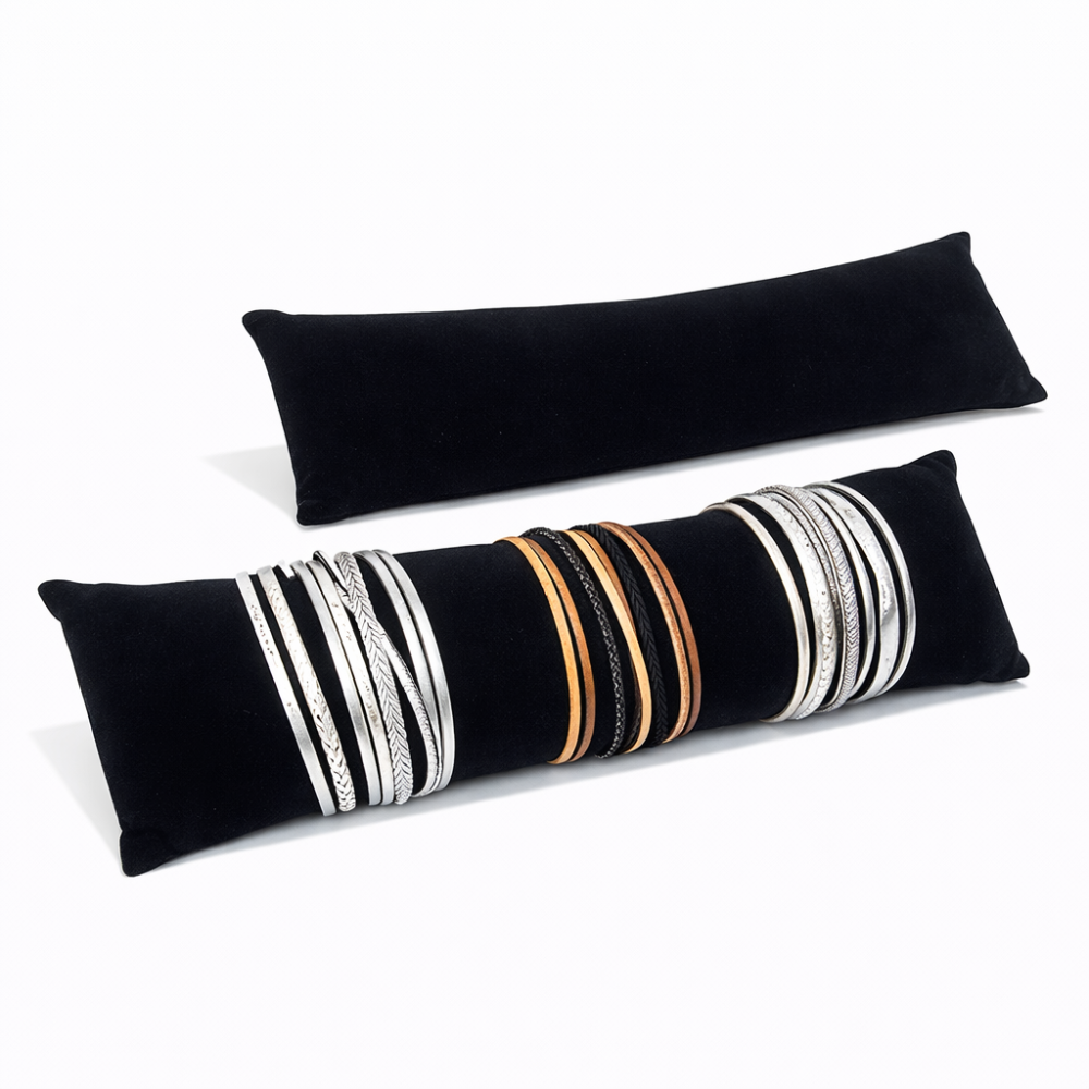 Cojín grande de presentación para pulseras de terciopelo negro 7x28 cm