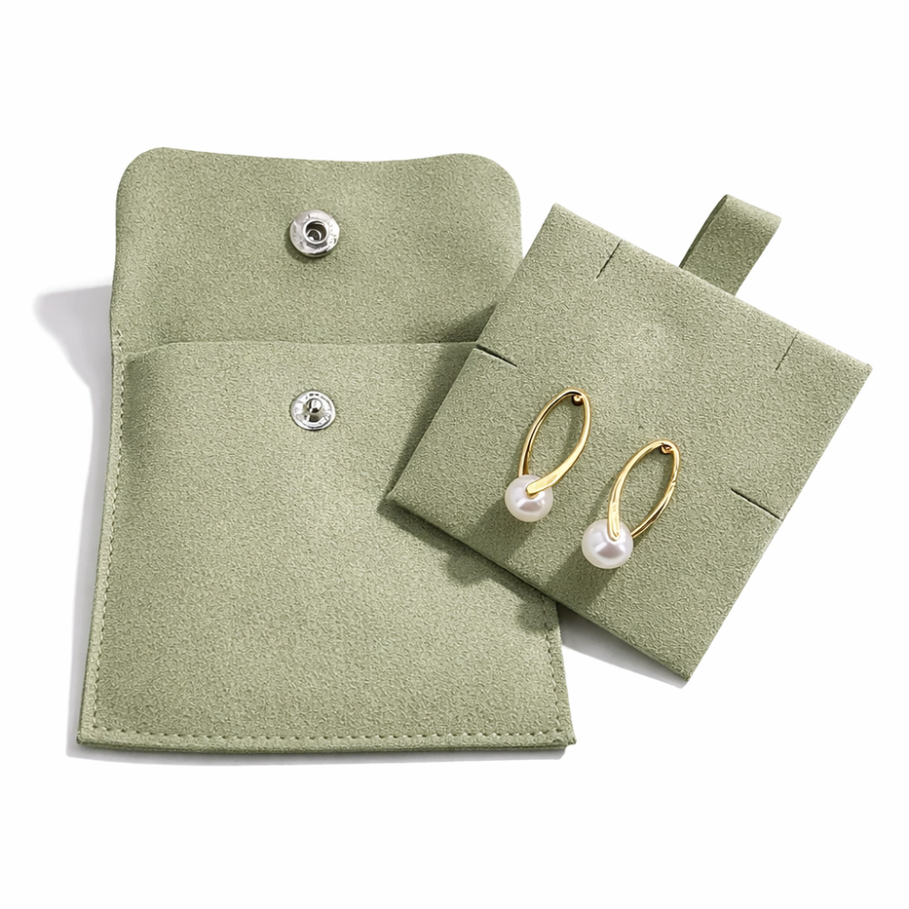1 estuche de ante con soporte para joyas 8x8 cm - Verde almendra