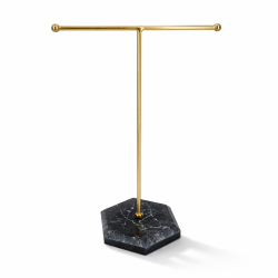 Joyero de metal dorado en forma de T sobre base con efecto mármol negro