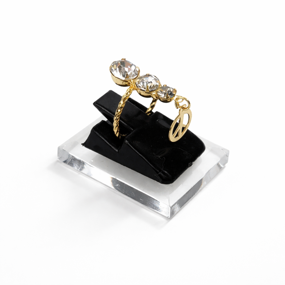 Mini soporte para anillos de plástico negro