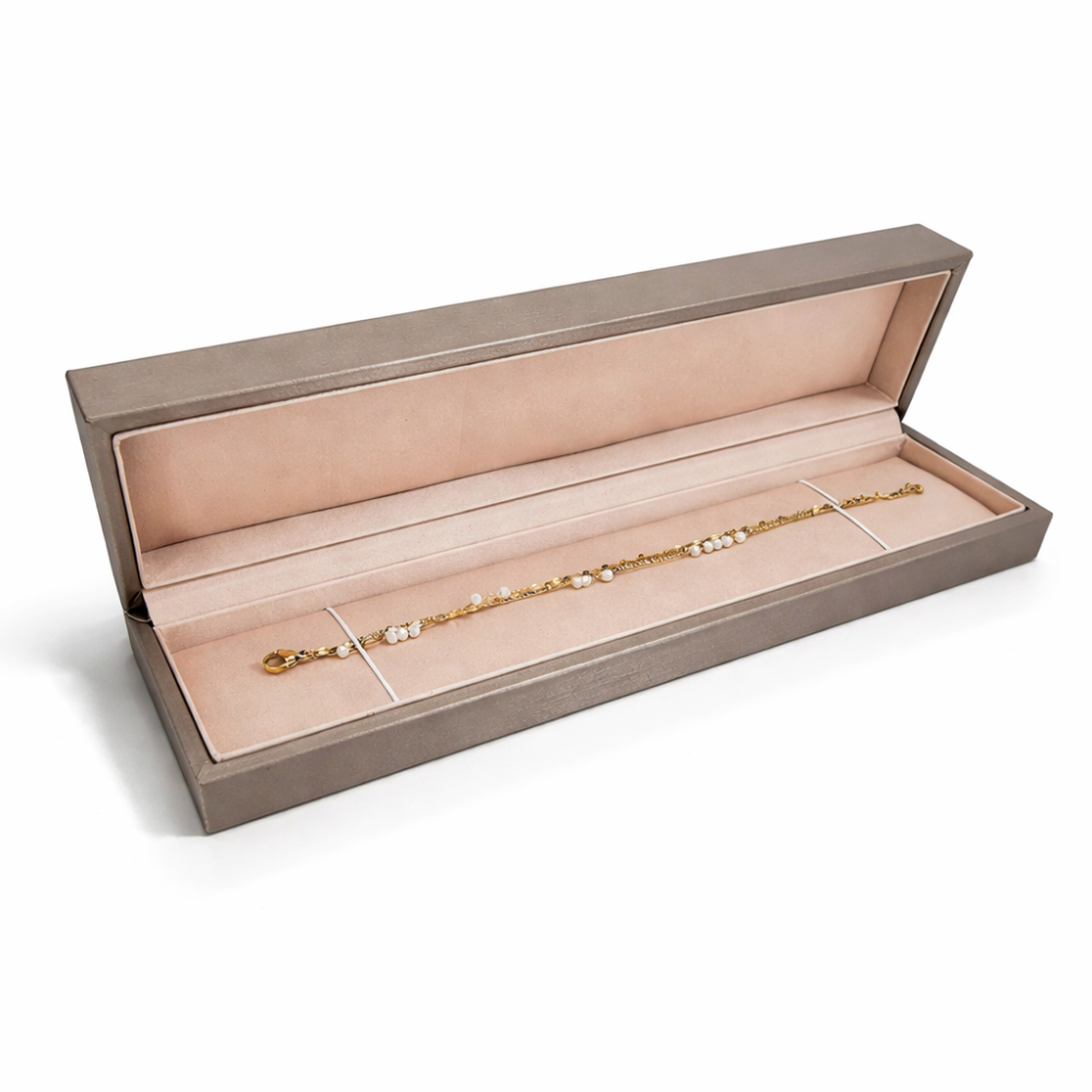 Estuche para pulsera o cadena con aspecto de símil piel beige champán 5,5 x 22 x 3 cm