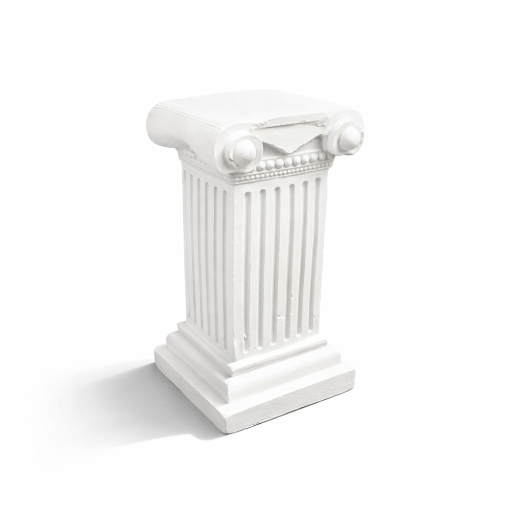 Decoración de resina blanca con forma de columna griega