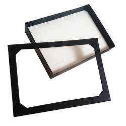 Estuche para anillos de cartón negro con tapa para 12 anillos