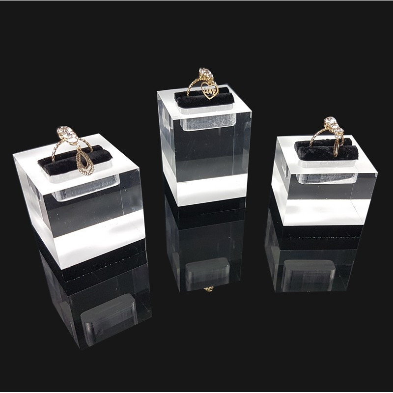 3 soportes para anillos de metacrilato transparente y de terciopelo negro
