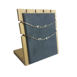 Pequeño expositor para joyas para collares de madera y ante gris antracita