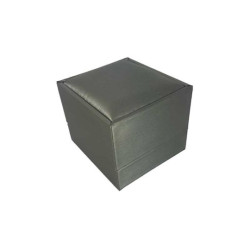 Estuche para anillos con aspecto de símil piel gris metalizado 6x6,5x5 cm