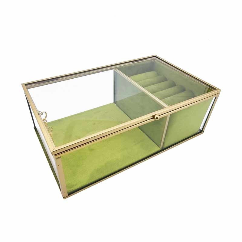 Boîte à bagues en métal doré et en verre fond suédine vert olive