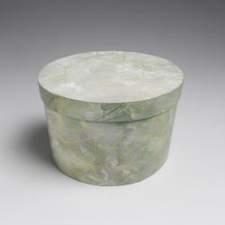 Petite boîte cadeaux ronde vert amande marbré ø13cm
