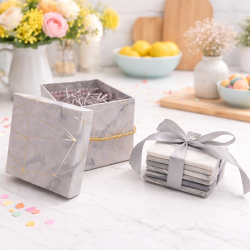 Kit revendeur complet : 6 sous verres carrés Marbre Gris, écrin et ruban argenté