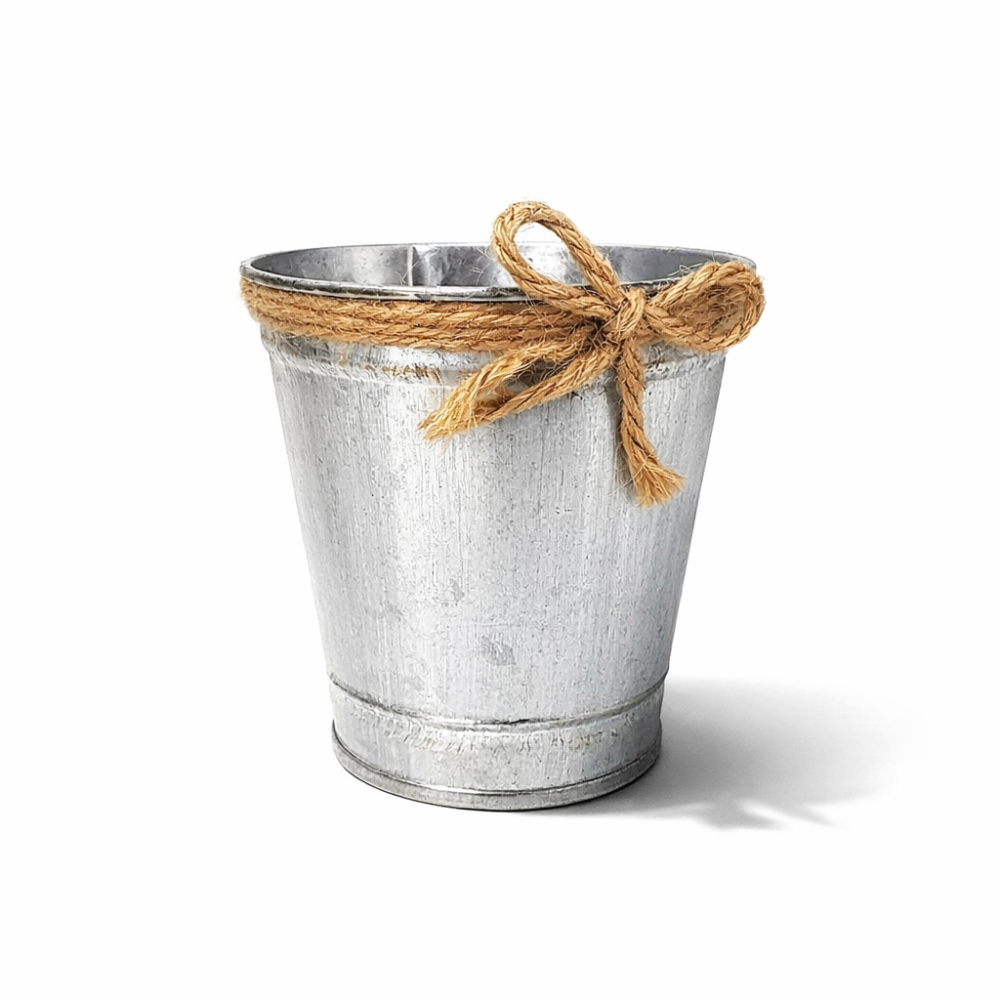 Petit cache pot de fleurs en zinc vintage 9x9x6cm